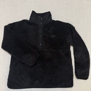 Spyder black women’s pullover, size large. Excellent condition!